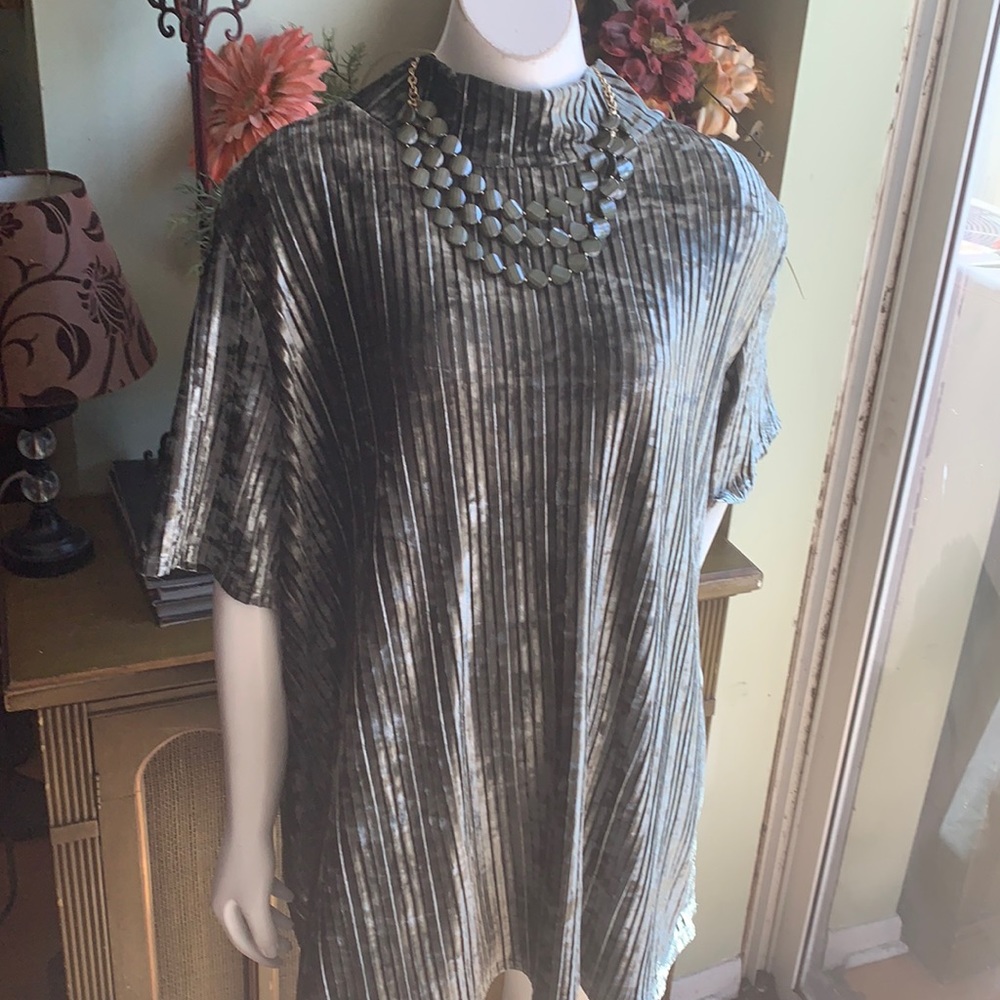 Loft Plus Velour Mock Neck top